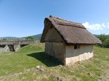 Archeoskanzen Nižná Myšľa