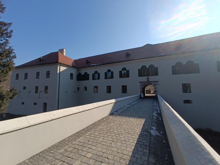 Hrad Modrý Kameň Fotogaléria