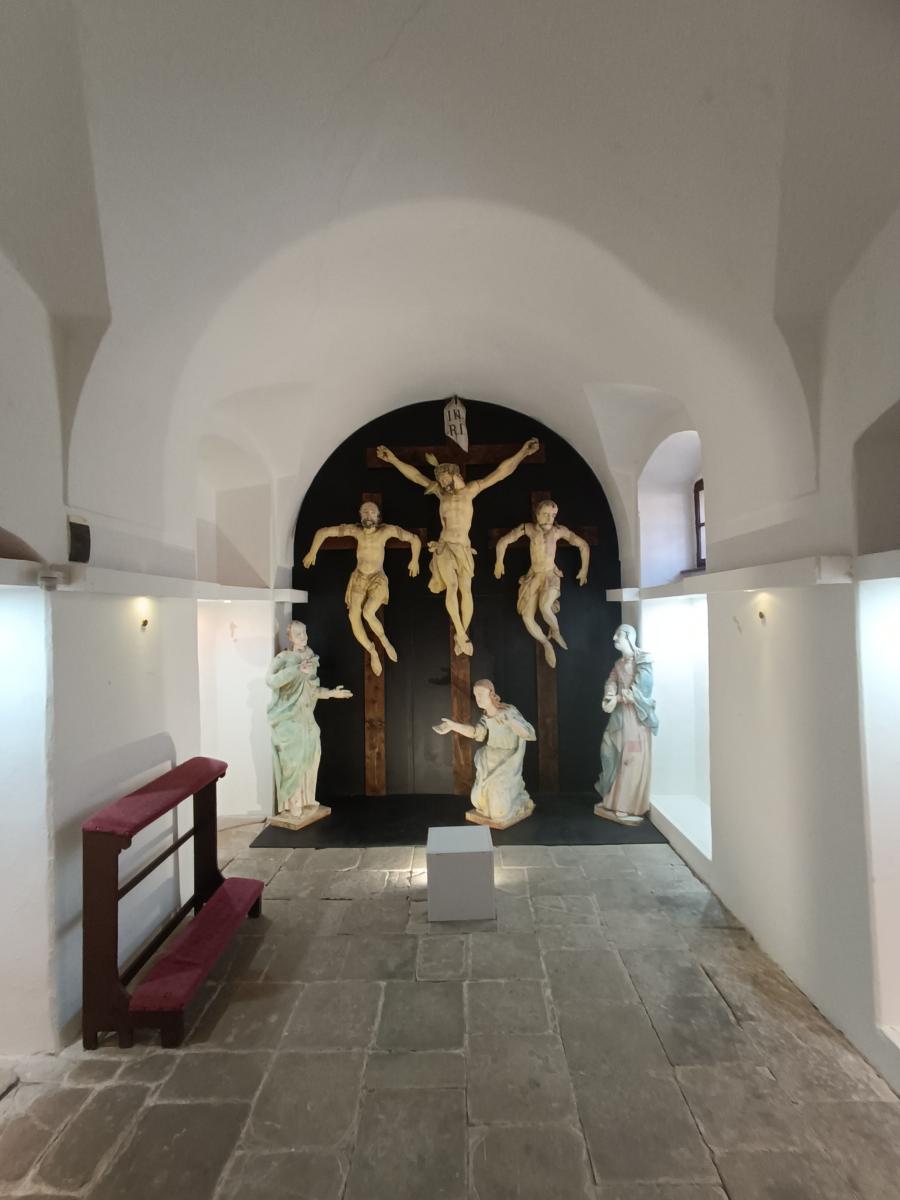 Hrad Modrý Kameň - kaplnka Fotogaléria